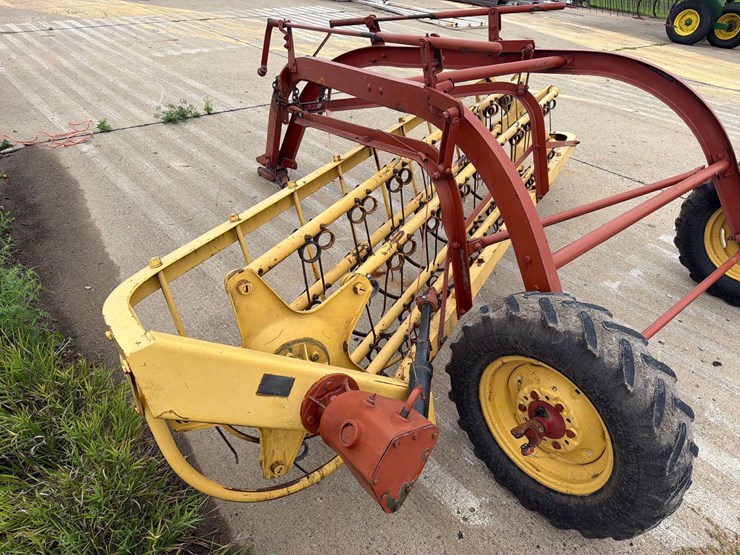 new-holland-55-image-9
