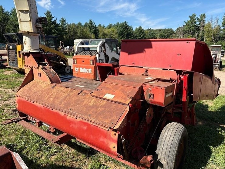 international-forage-harvester-image-5