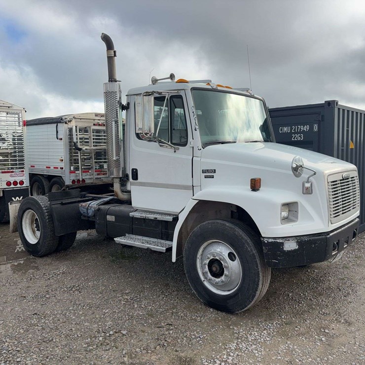 2003 FREIGHTLINER FL80