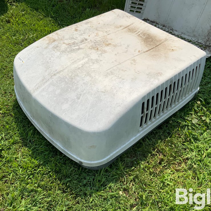 Duo-Therm 57915.331 RV A/C Unit