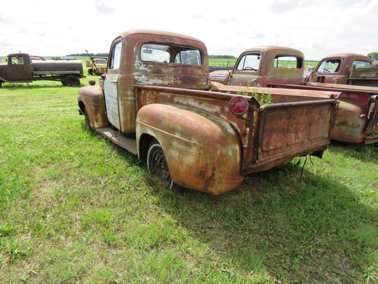 1951-ford-f1-image-6