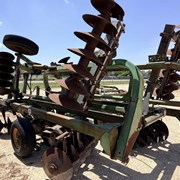 JOHN DEERE 335
