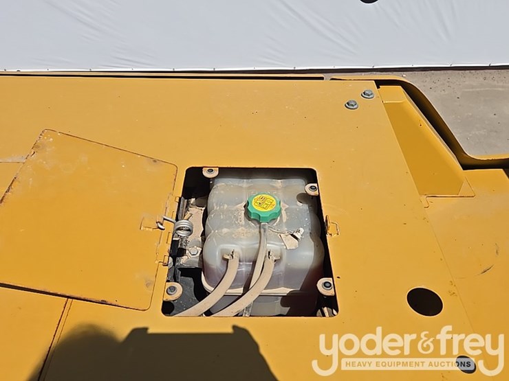 2019-caterpillar-336-image-46