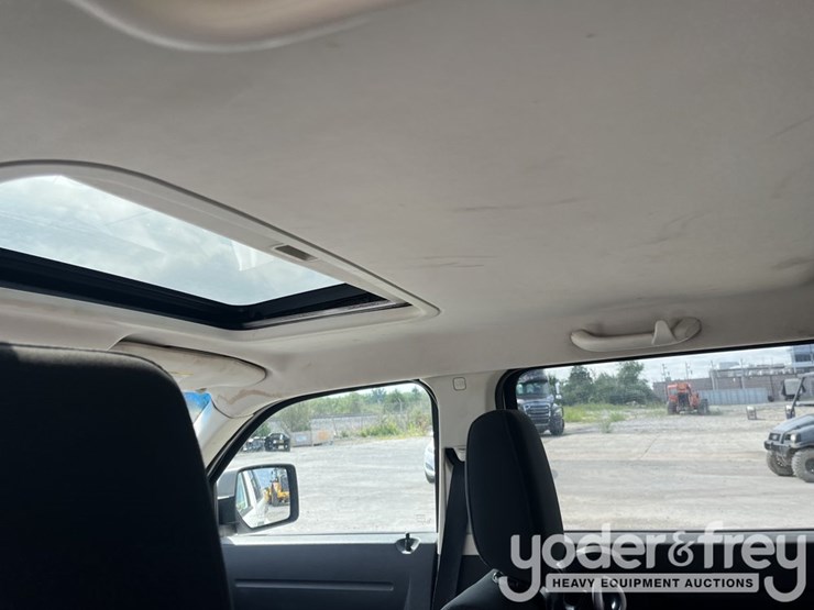 2008-dodge-nitro-image-29