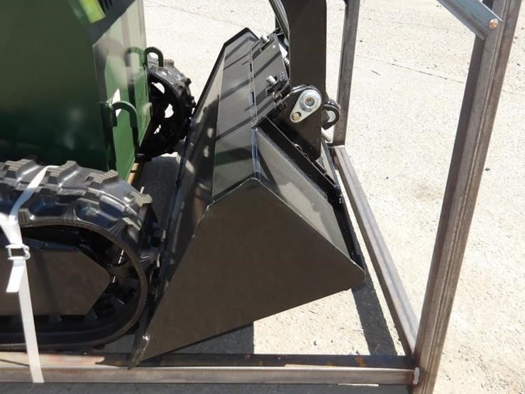 2026-zjz-380-skid-steer-track-loader-image-6