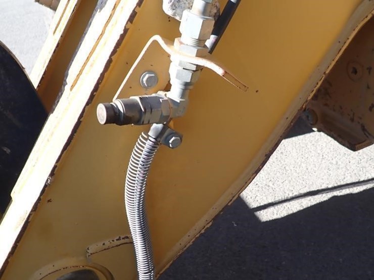 caterpillar-924g-wheel-loader-image-11