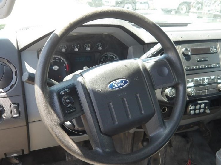 2011-ford-f250-image-22