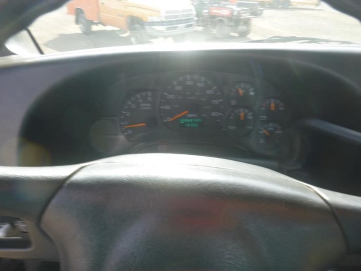 2003-chevrolet-c4500-utility-truck-image-14