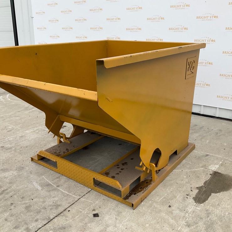 #4100 • Self Dumping Hopper