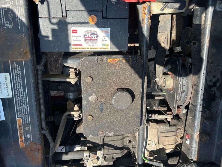 2013-toro-z-master-52in-zero-turn-commercial-mower-image-10