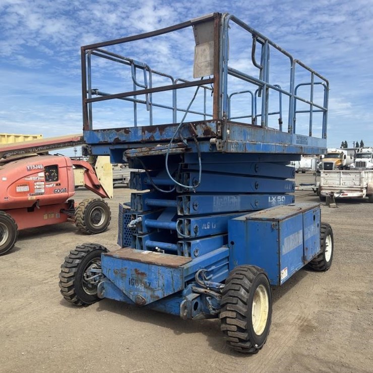 Upright LX-50 Scissor Lift