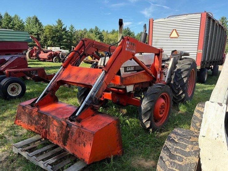 case-1290-mfwd-tractor-image-1
