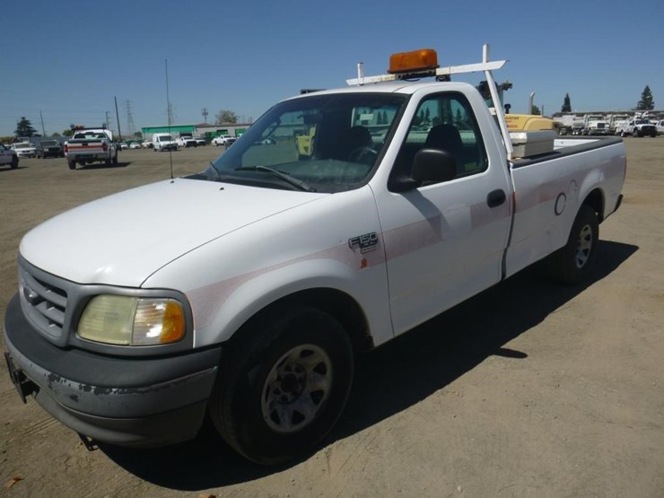 2002-ford-f250-image-1