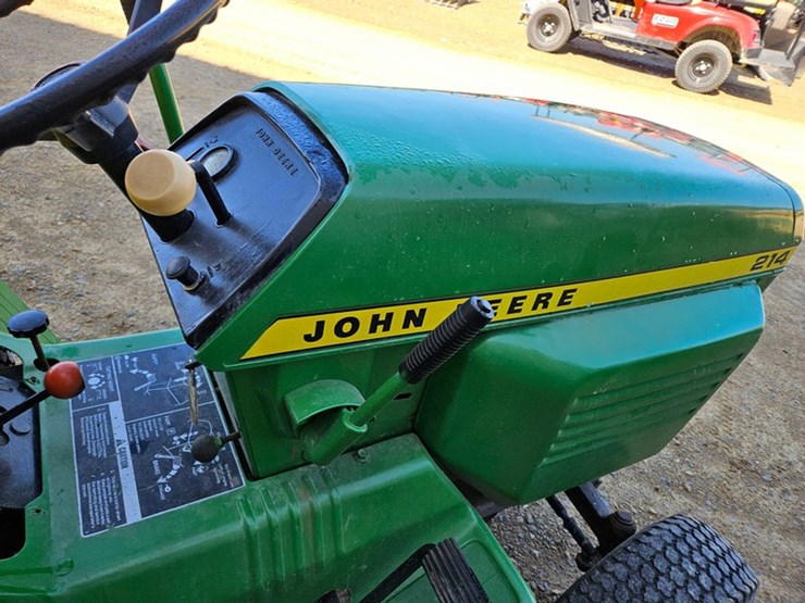 john-deere-214-image-18