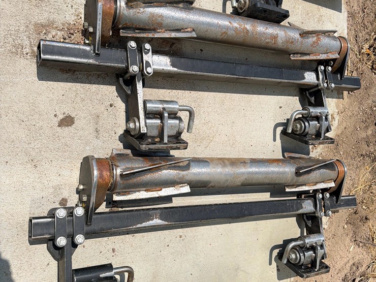 yetter-5000-devastator-stalk-rollers-image-13