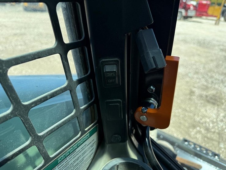 2018-bobcat-t770-image-25