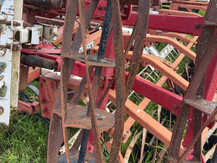 kongskilde-field-cultivator,-single-harrow,-with-double-rolling-baskets-image-11