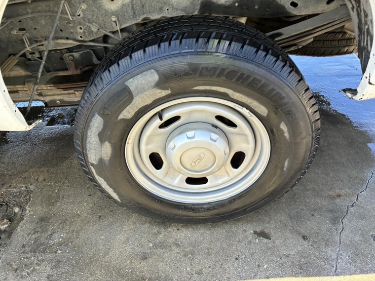 2011-ford-f250-image-10