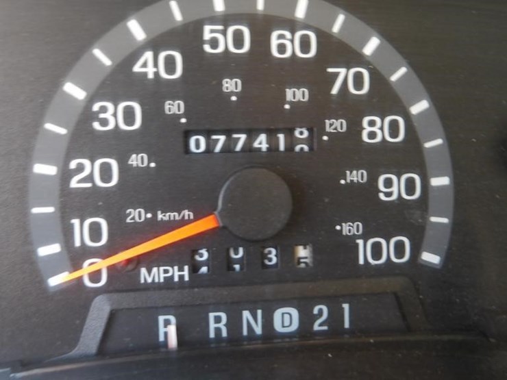 2002-ford-e350-image-15