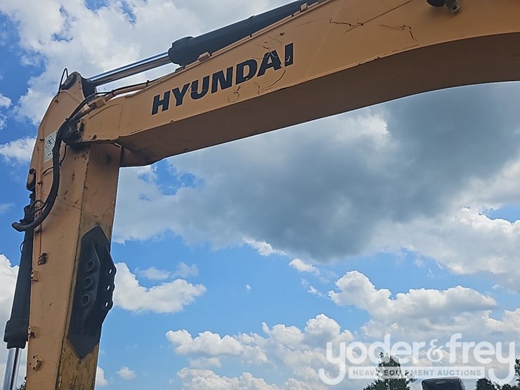 2017-hyundai-hx380l-image-29