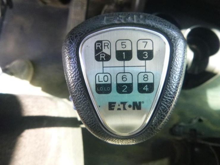 2011-kenworth-t400-image-17