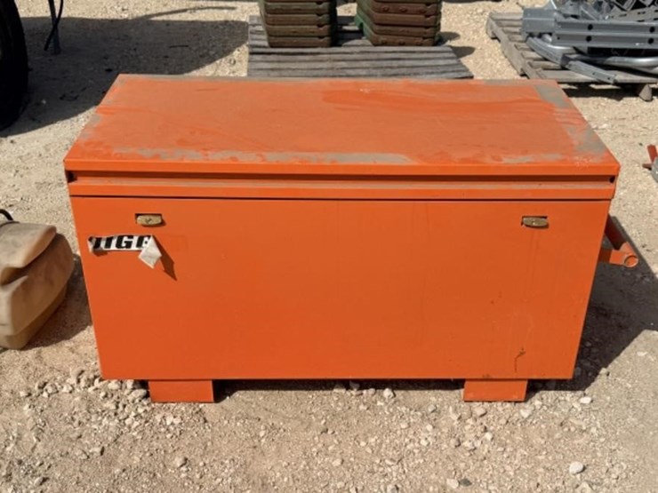 l3---diggit-tool-box-image-1