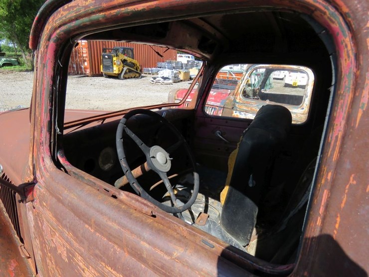 1935-ford-1/2-ton-pickup-image-4