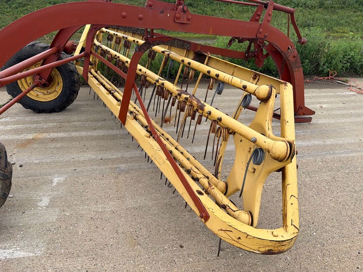 new-holland-55-image-3