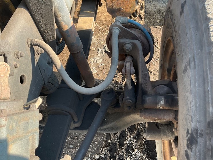 #1993-•-chevrolet-kodiak-single-axle-semi-tractor-image-71