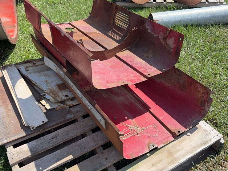 case-ih-560-image-2