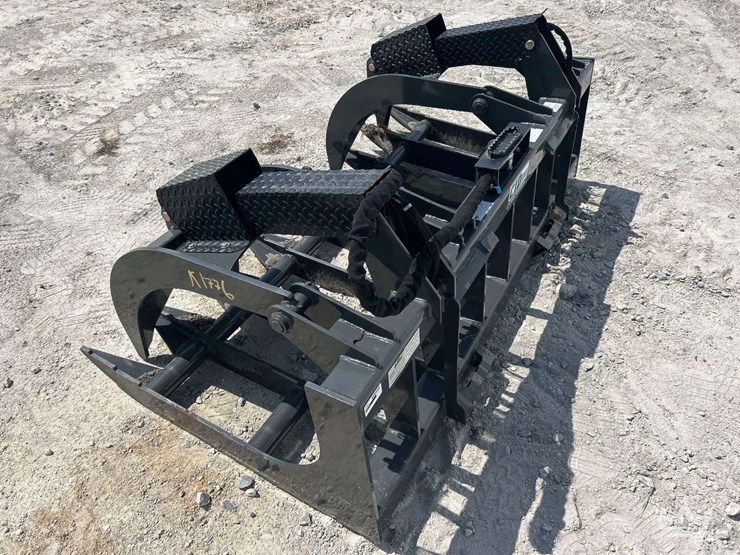 c.i.d.-xgr78-s-78in.-hydraulic-dual-cylinder-root-grapple-skid-steer-attachment-image-4