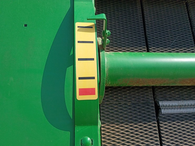 john-deere-456-image-18