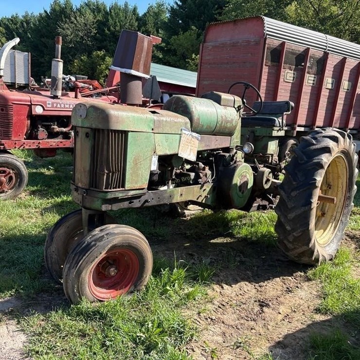 JOHN DEERE 530