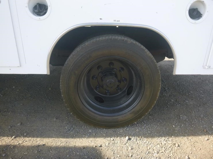 2003-chevrolet-c4500-utility-truck-image-20