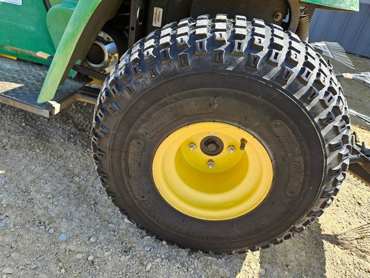 2018-john-deere-2018-image-13
