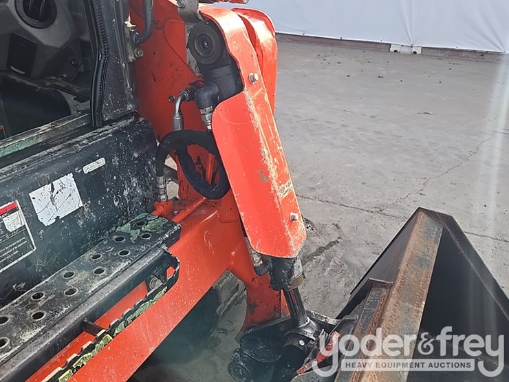 2023-kubota-svl97-2-image-22