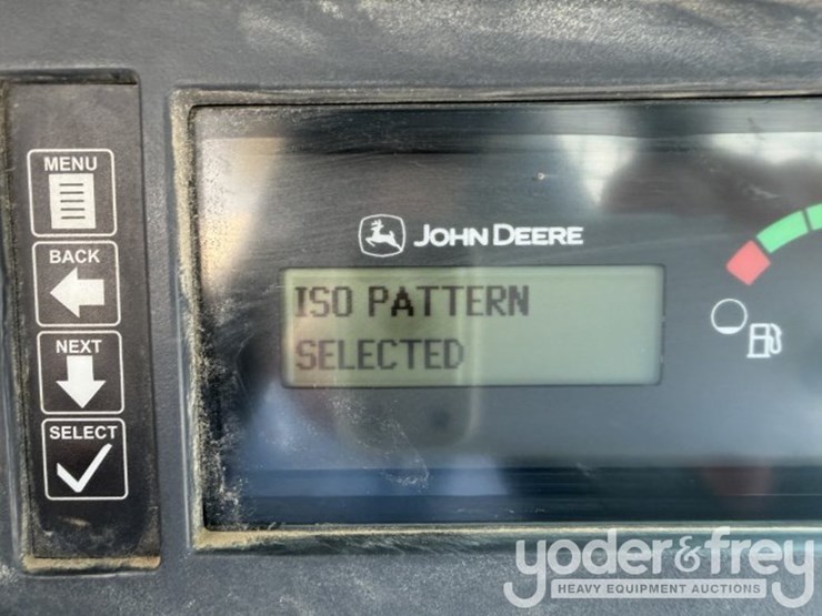 2019-deere-317g-image-8
