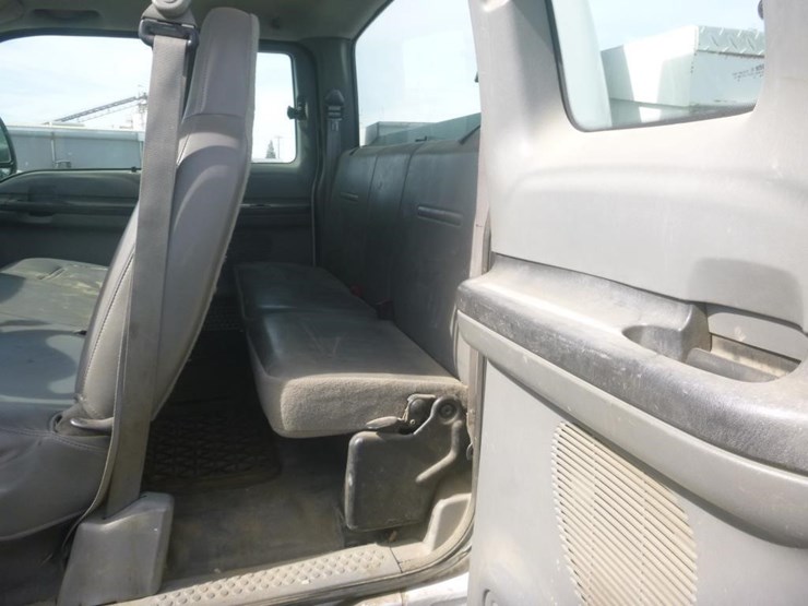 2006-ford-f250-image-9