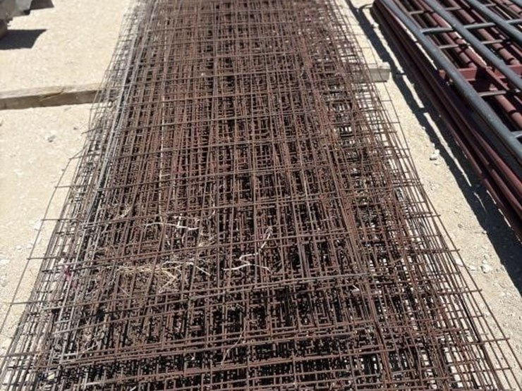 l3---assorted-wire-cattle-pan-image-1