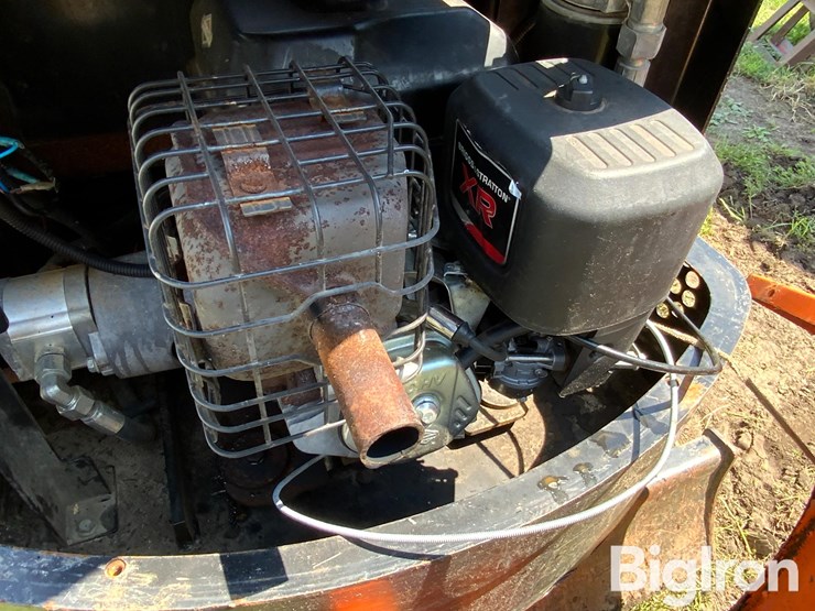agt-industrial-mini-excavator-image-14