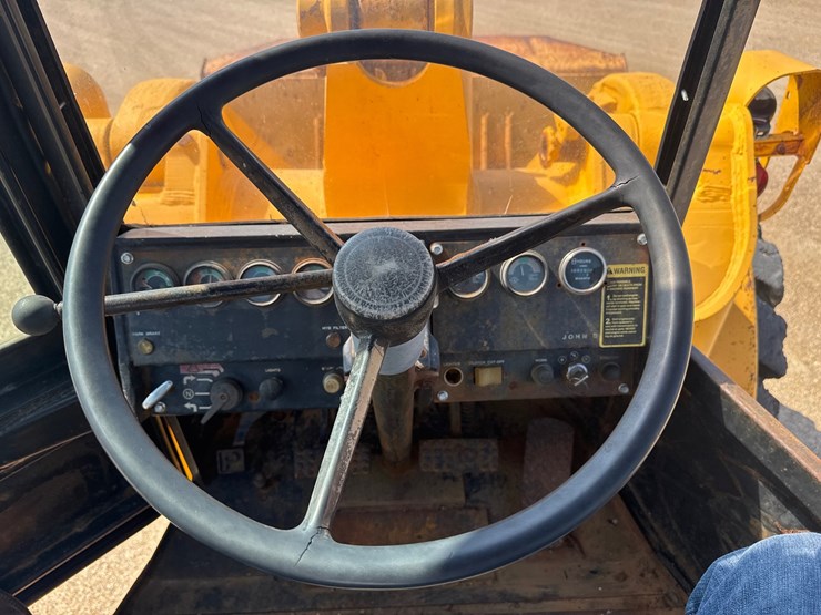 deere-644c-image-23