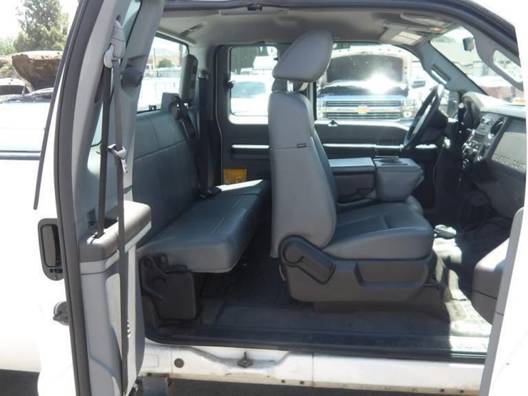 2011-ford-f250-image-19