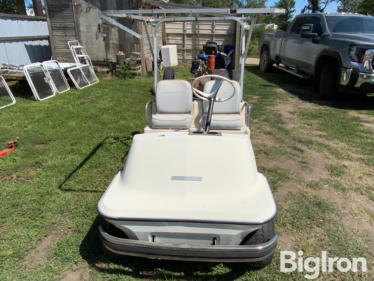 amf-harley-davidson-golf-cart-image-2