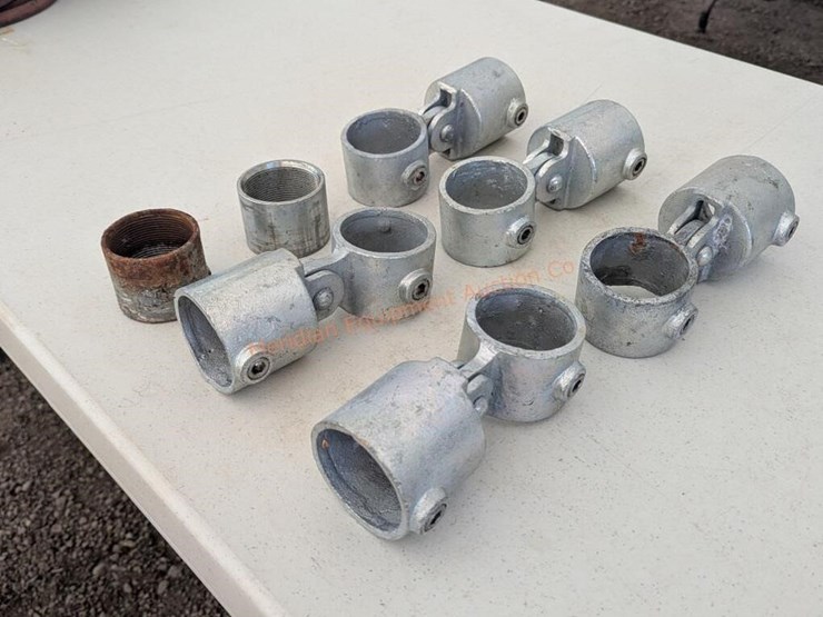 2"-galvanized-angle-brackets-image-8