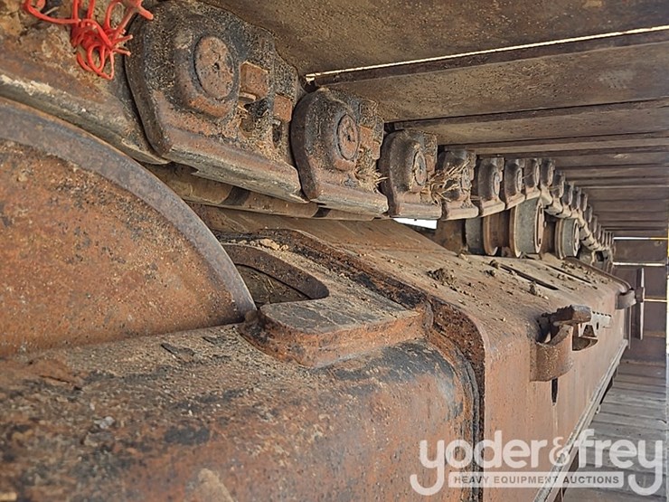2019-caterpillar-336-image-12