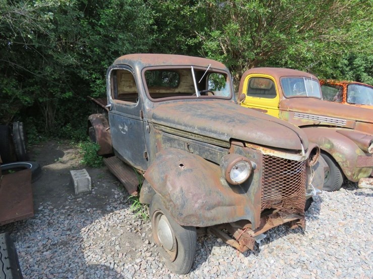 1939-chevrolet-pickup-image-1