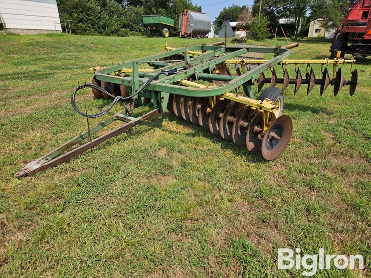 1978-john-deere-210-image-1