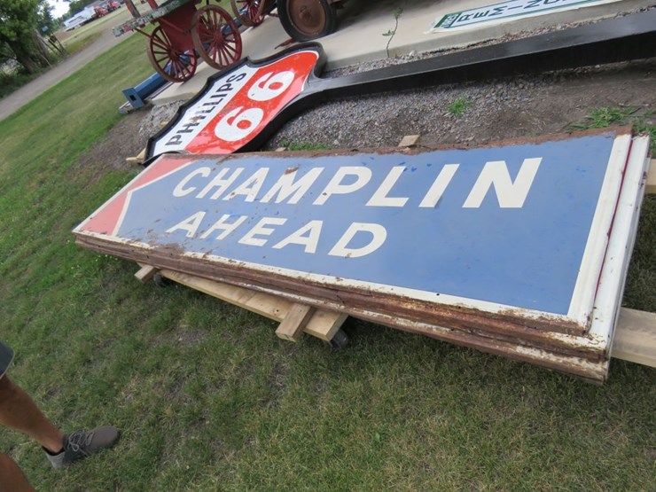 champlain-sign-image-1