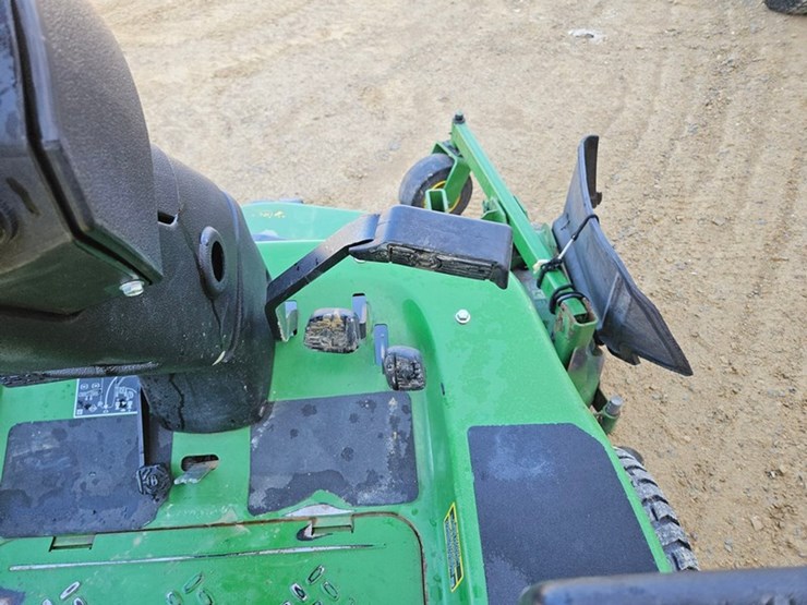 2023-john-deere-1550-image-29