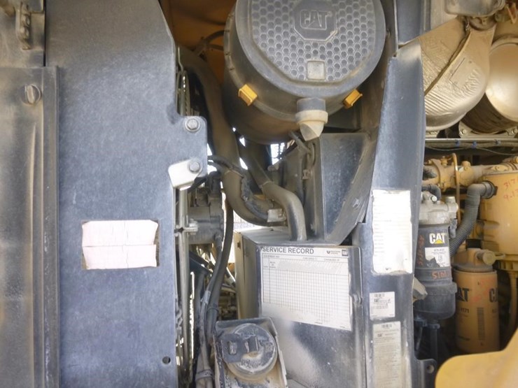 2022-caterpillar-930m-image-28